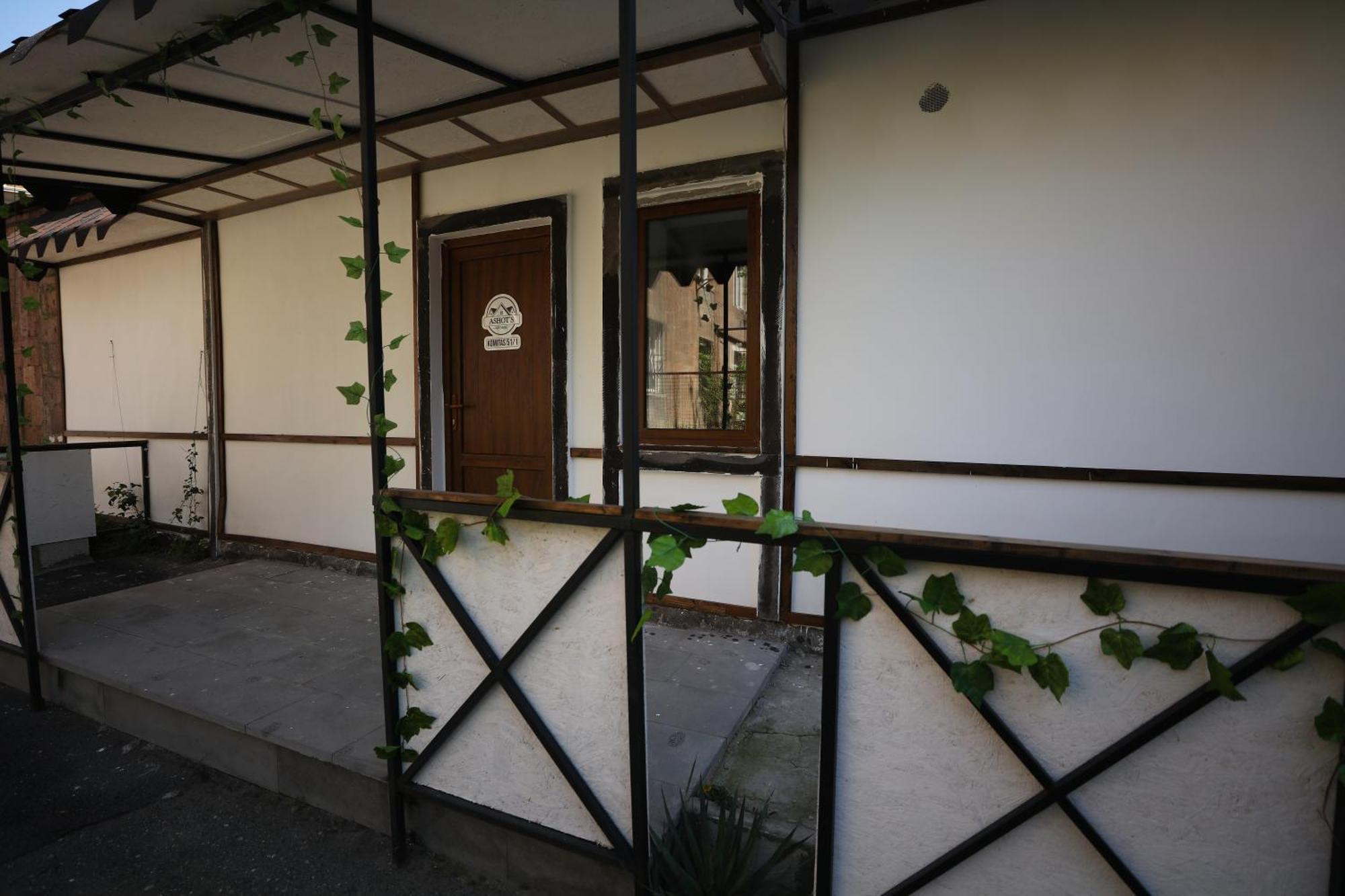 U Ashota Hotel Yerevan Exterior photo