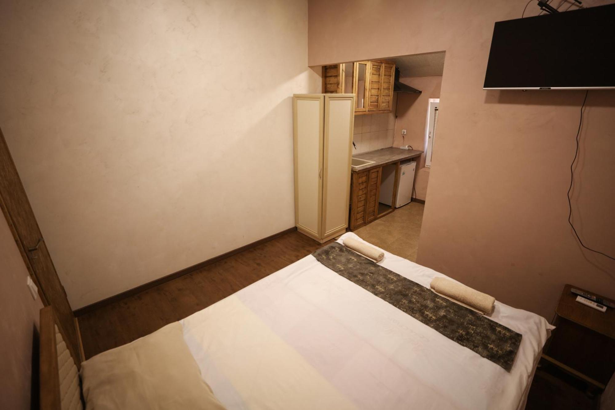 U Ashota Hotel Yerevan Exterior photo
